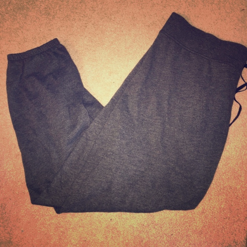 Victoria’s Secret sweatpants grey sweats